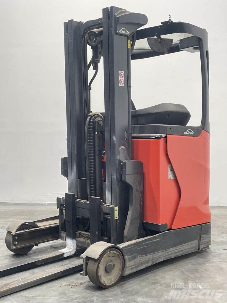 Linde R10B-01-1120 Tolóoszlopos targonca