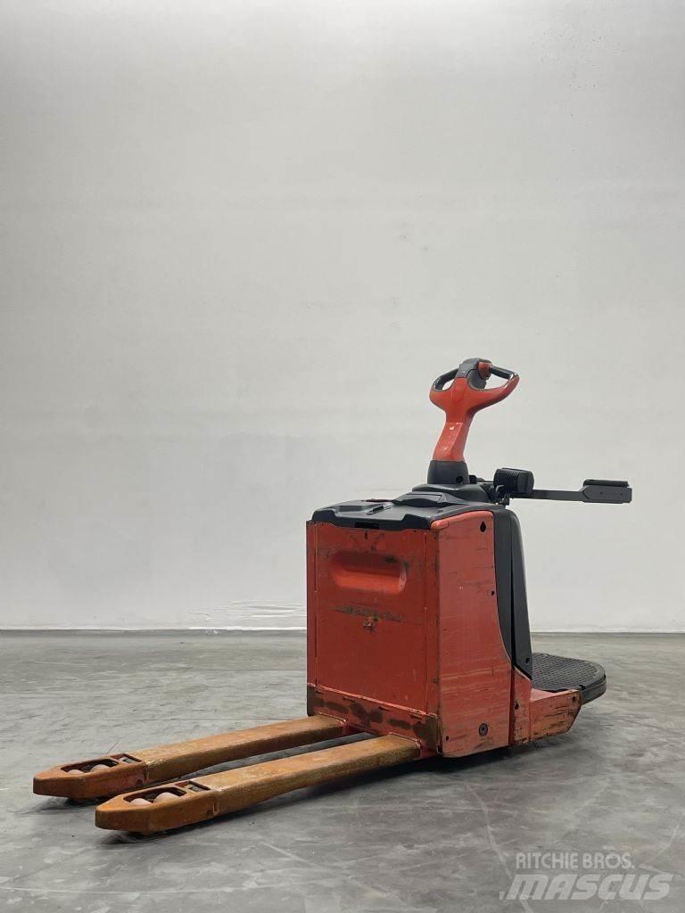 Linde T16P-02 Alacsony emelőkocsi