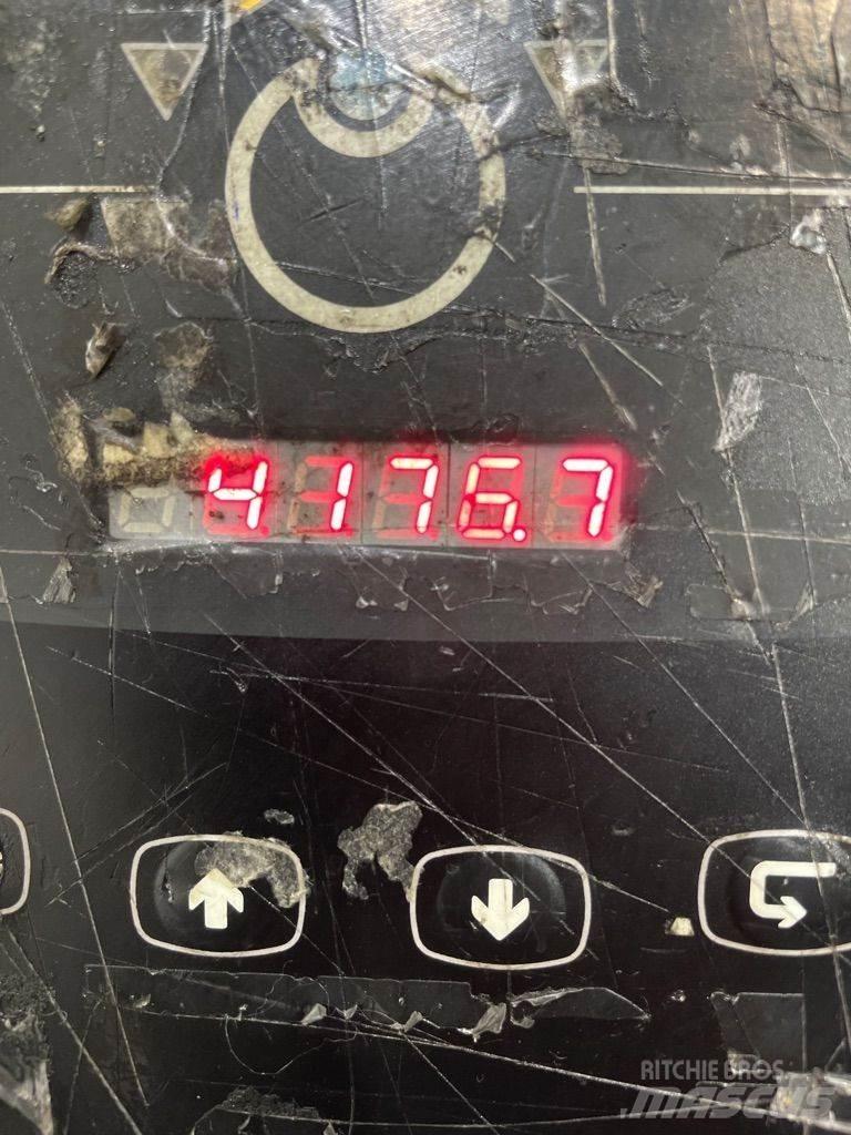 Linde V10-5212 Komissiózó alacsony emelésű targonca