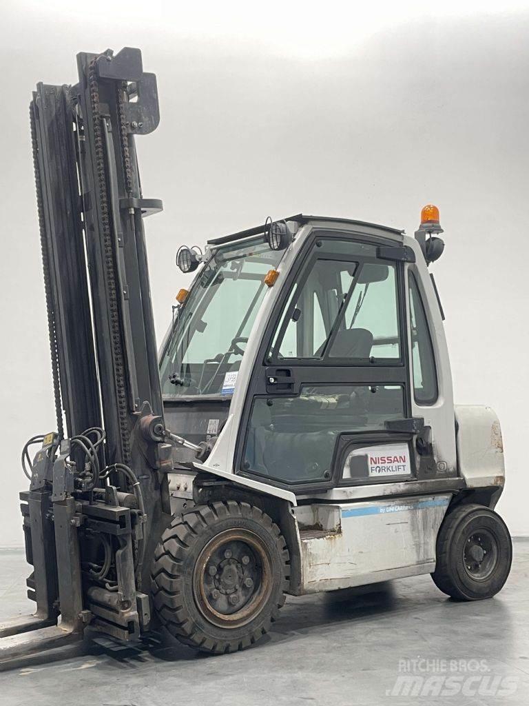 Nissan YG1D2A300 Dízel targoncák