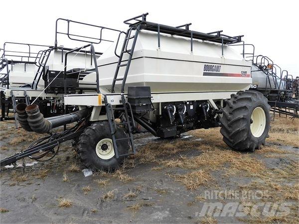 Bourgault 5440 Vetőgépek