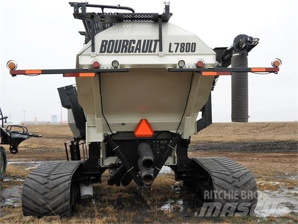 Bourgault L7800 Vetőgépek