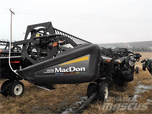 MacDon FD70-45 Kombájn tartozékok