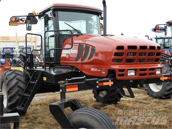 MacDon M155 Rendkészítő Kombájnok