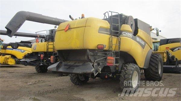 New Holland CX840 Kombájnok
