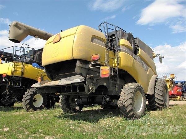 New Holland CX860 Kombájnok
