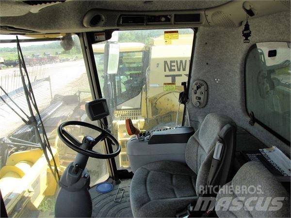 New Holland CX860 Kombájnok