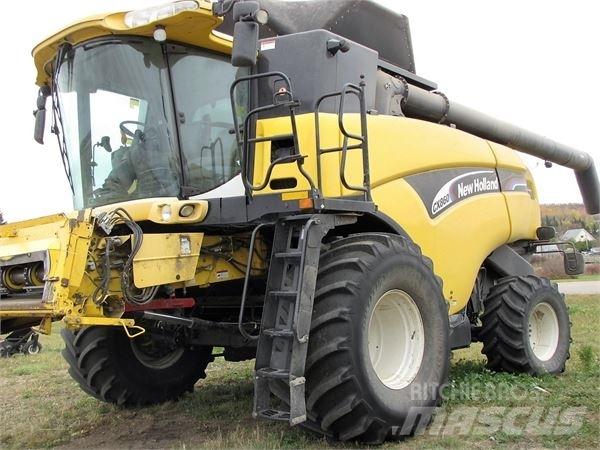 New Holland CX860 Kombájnok