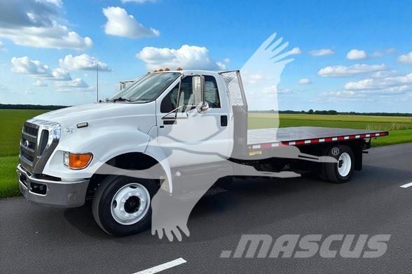 Ford F650 SD Platós / Ponyvás teherautók