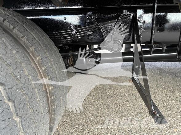 Ford F650 SD Platós / Ponyvás teherautók