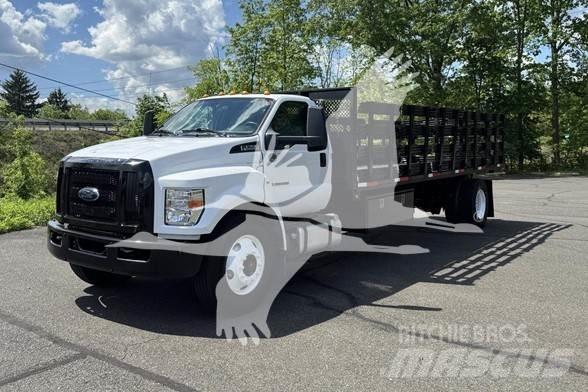 Ford F750 SD Platós / Ponyvás teherautók
