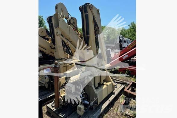 Hiab 8108-2 Erdészeti daruk