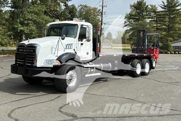 Moffett M55 Teherautóra szerelt targonca