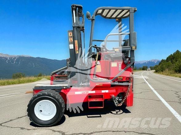 Moffett M5500P Teherautóra szerelt targonca