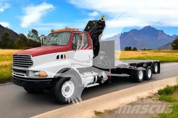 Sterling LT9500 Platós / Ponyvás teherautók