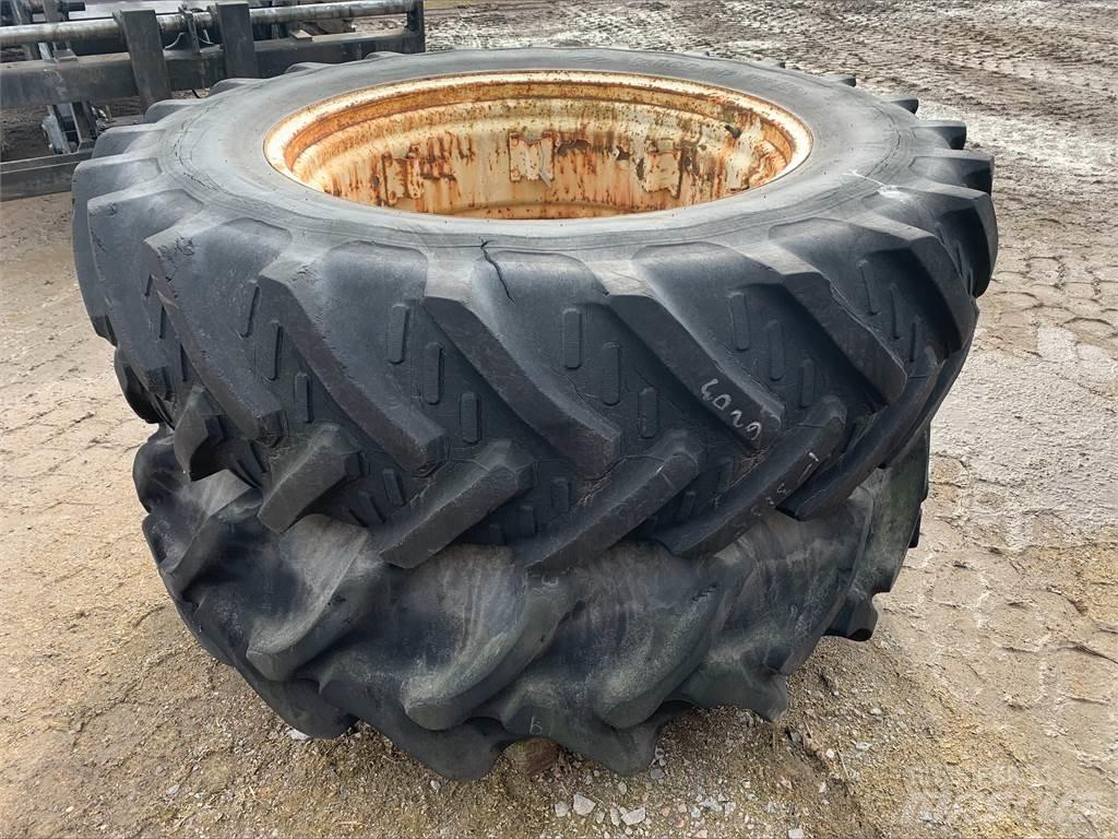  18,4X38 Gumiabroncsok, kerekek és felnik