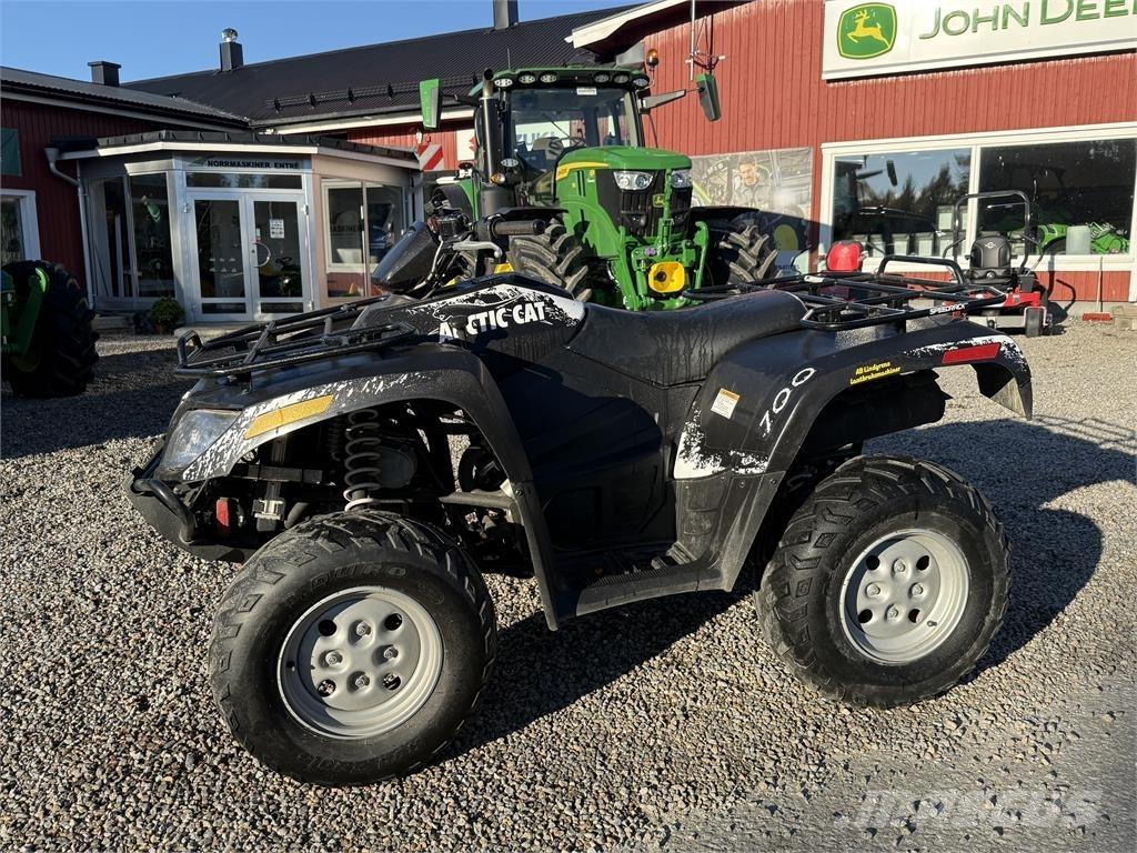 Arctic Cat 700H1 SERVO ATV-k