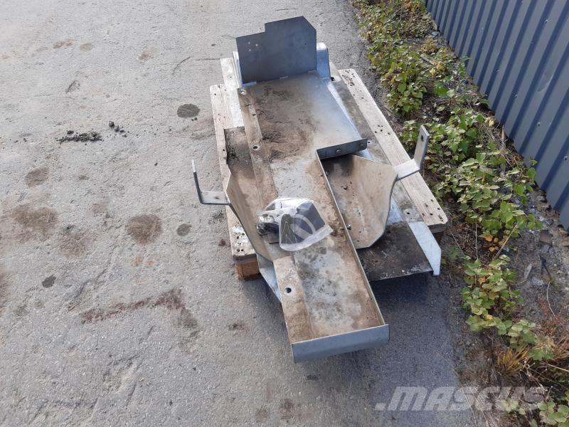  BUKPLÅT MF 5420 Egyéb traktor tartozékok