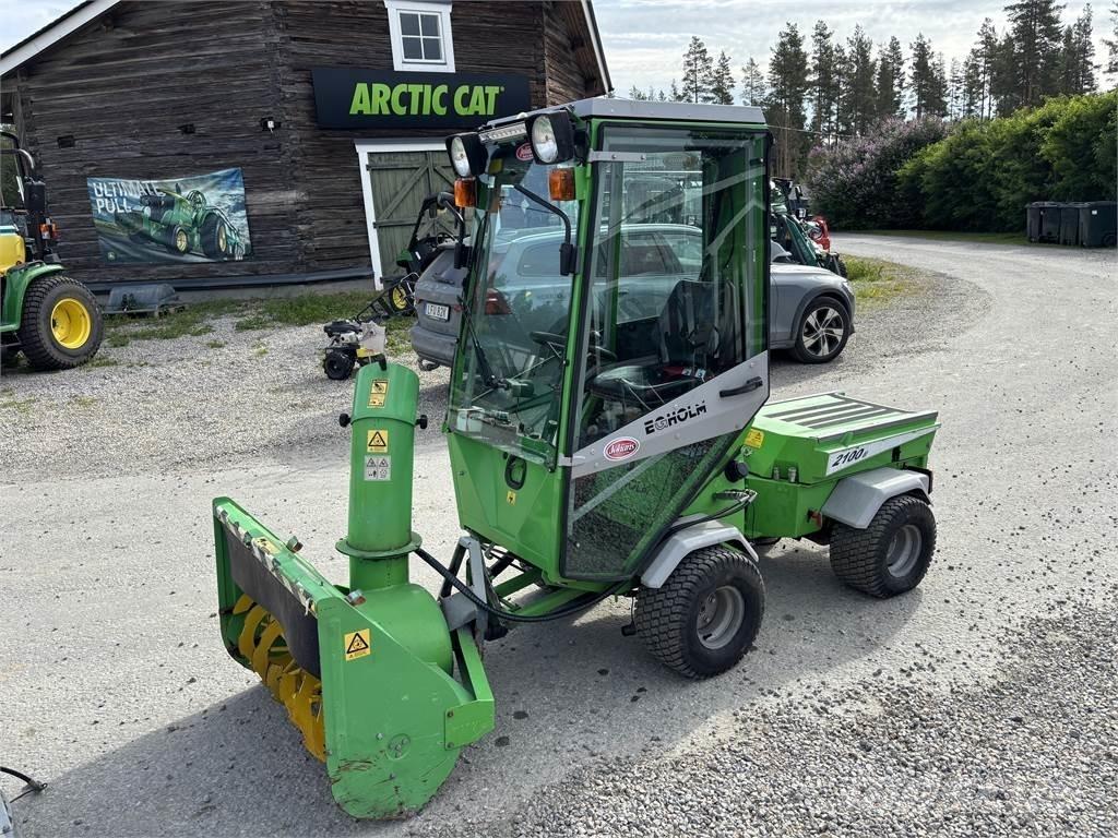 Egholm 2100 med Redskap Haszongépek