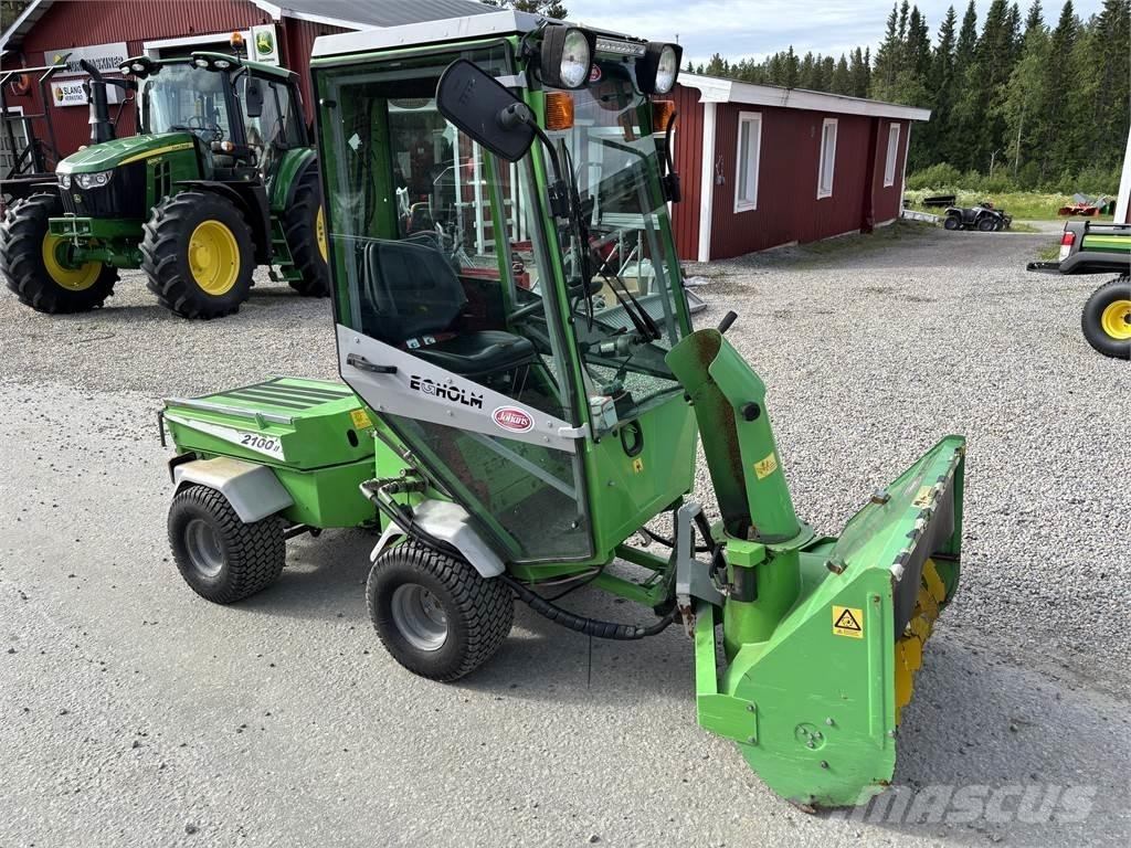 Egholm 2100 med Redskap Haszongépek