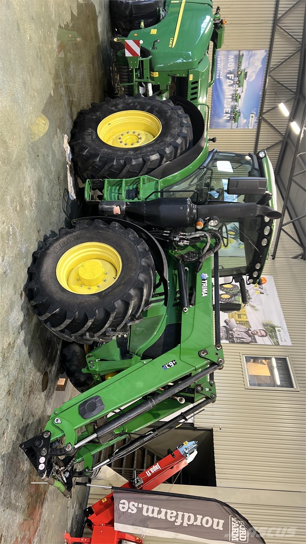 John Deere 6215R Traktorok