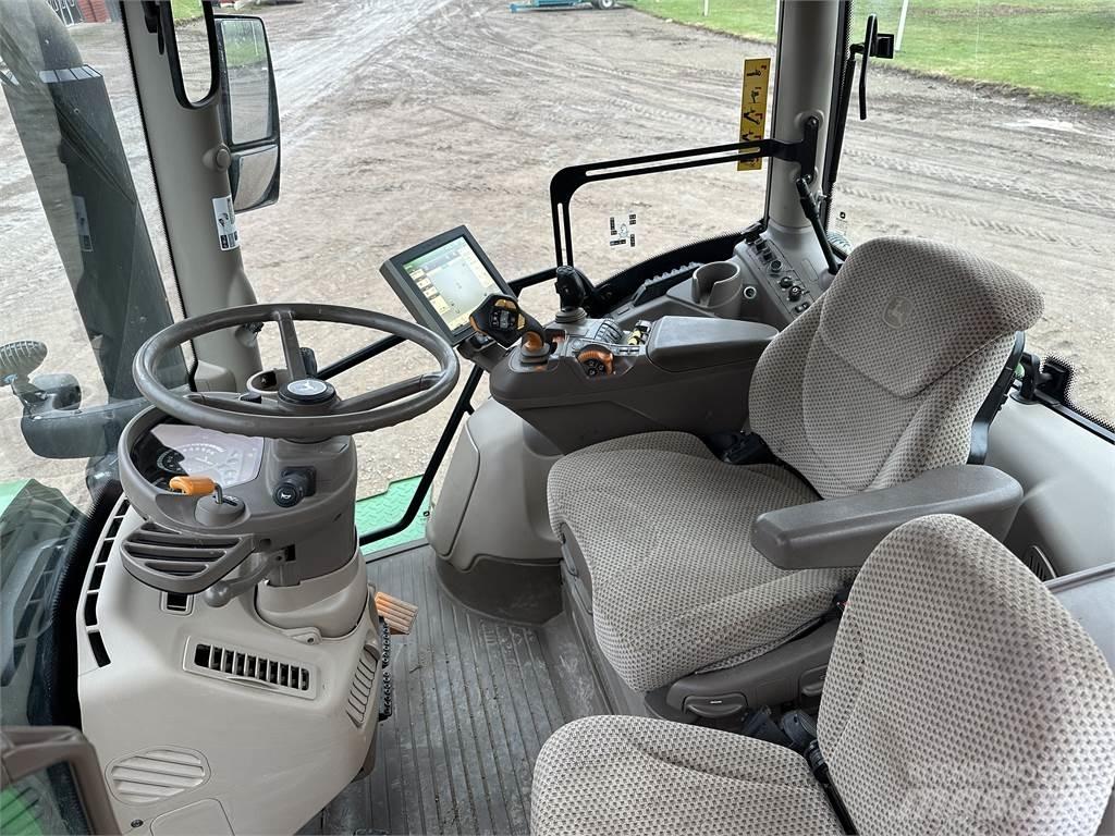 John Deere 6250R Traktorok