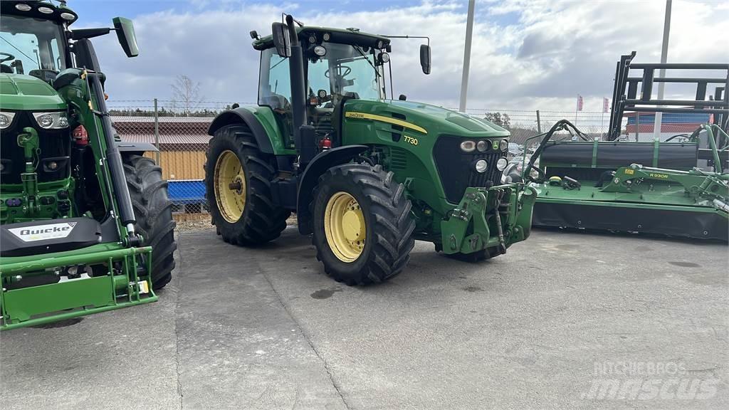 John Deere 7730 Traktorok