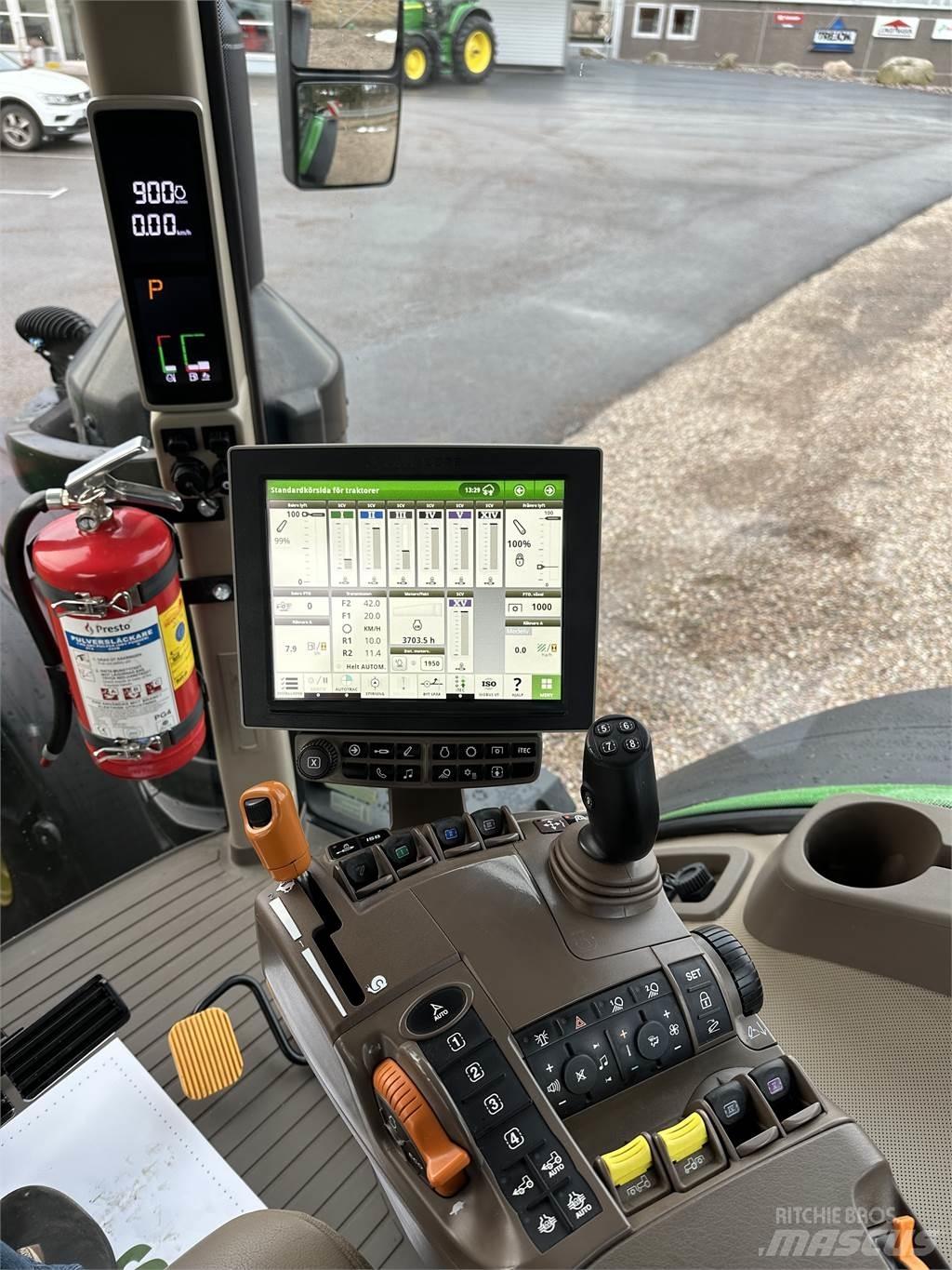 John Deere 8370R Traktorok