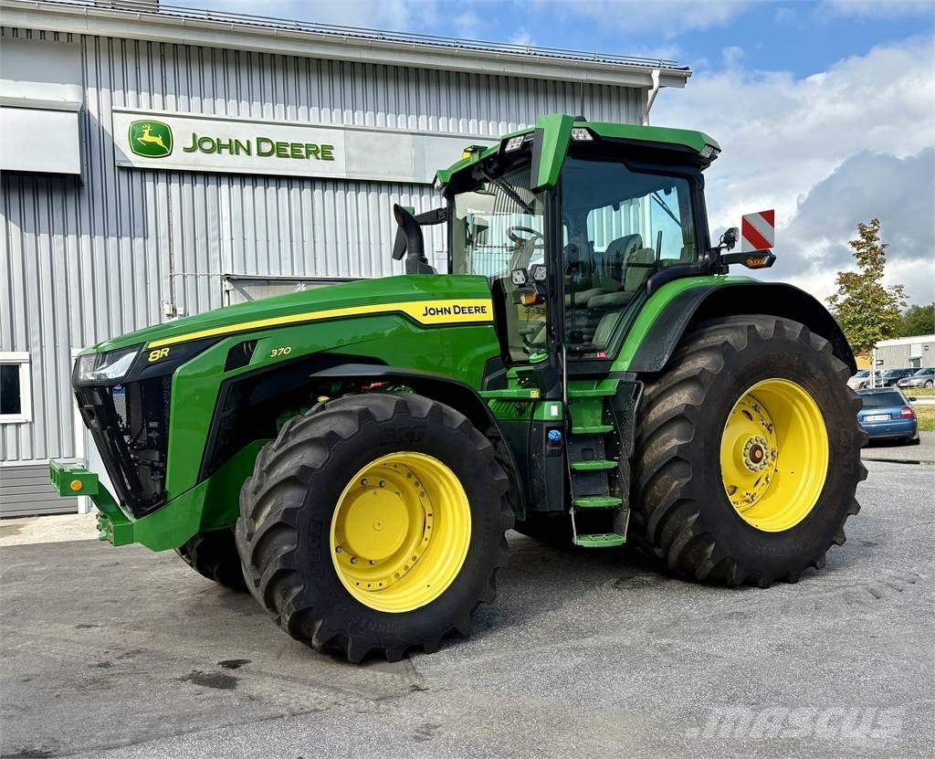 John Deere 8R 370 Traktorok