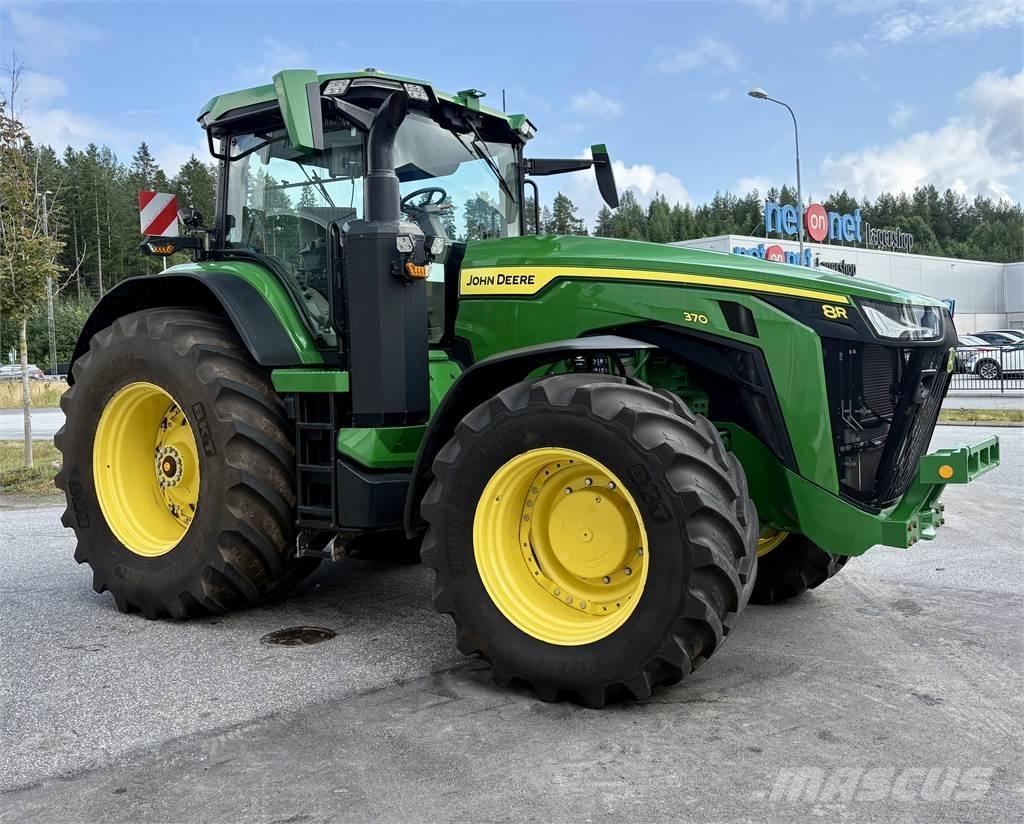 John Deere 8R 370 Traktorok