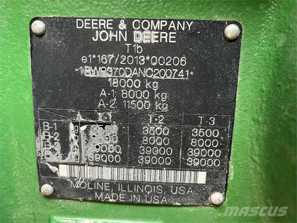 John Deere 8R 370 Traktorok