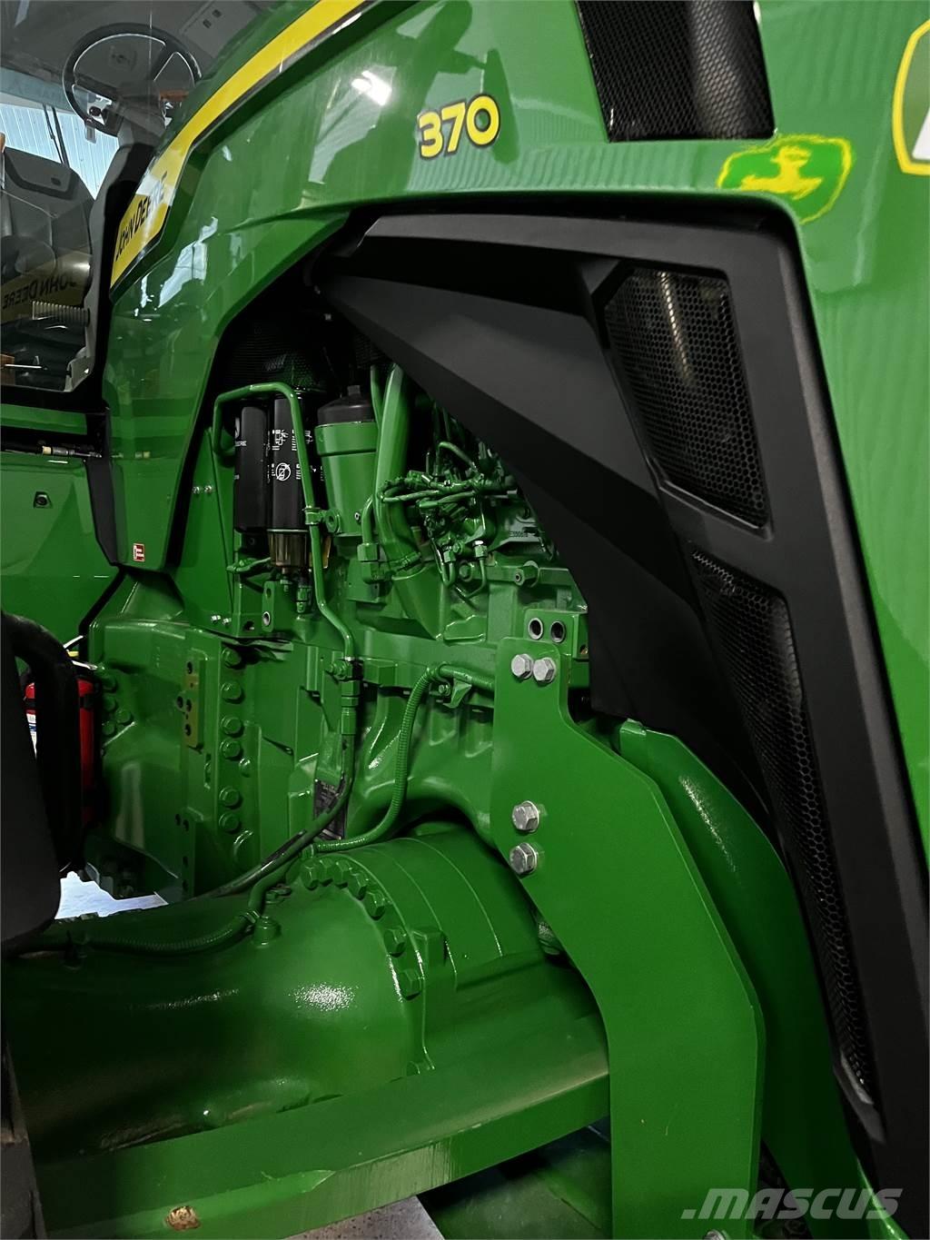 John Deere 8RX 370 Traktorok