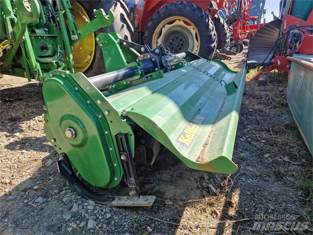 Kellfri 210 Kardánhajtású ekék és Forgó-boronák