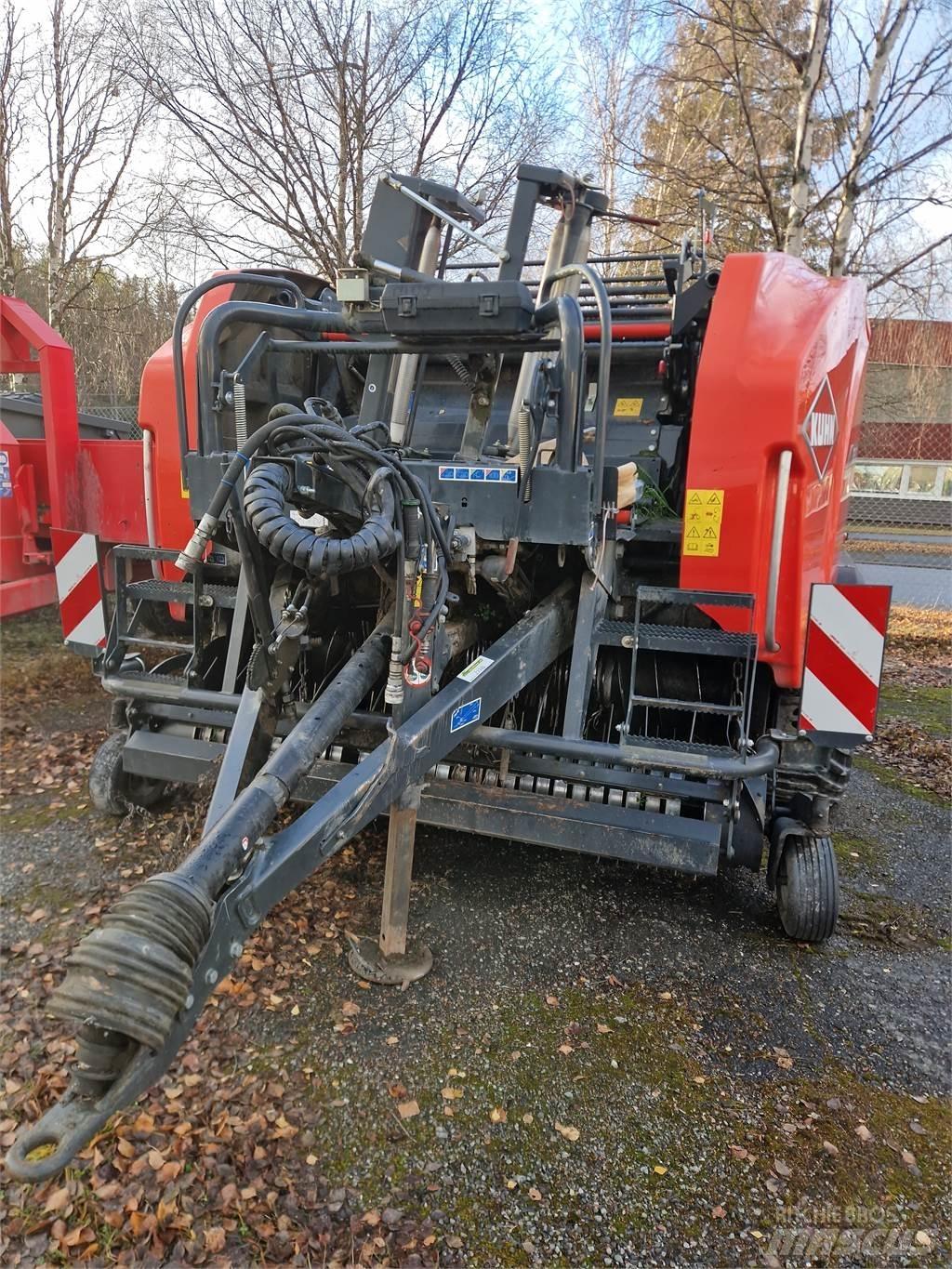 Kuhn FBP 3135 Egyéb szálastakarmányozási gépek