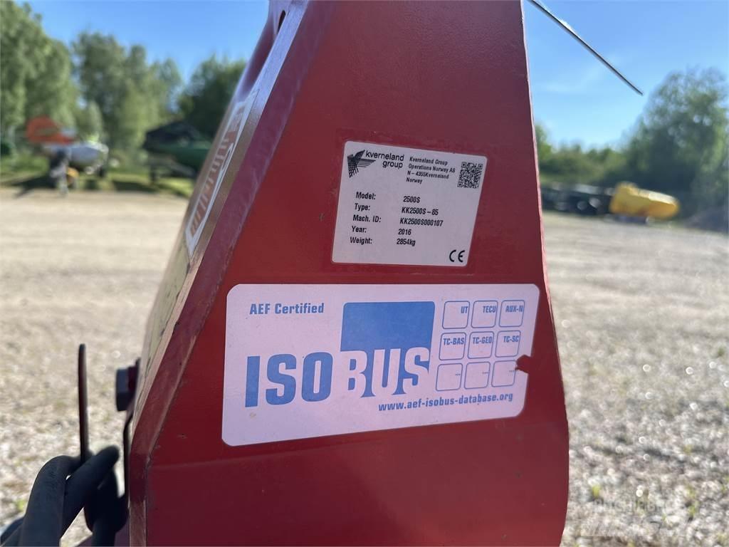 Kverneland 2500S-6 Váltvaforgató ekék