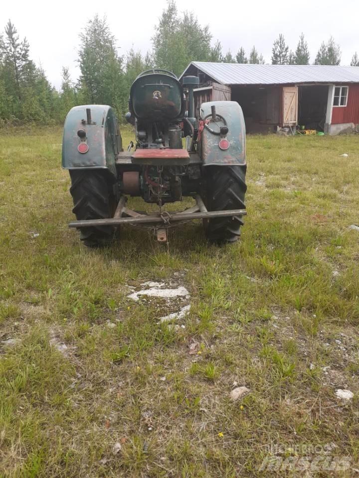 MAN 33A Traktorok