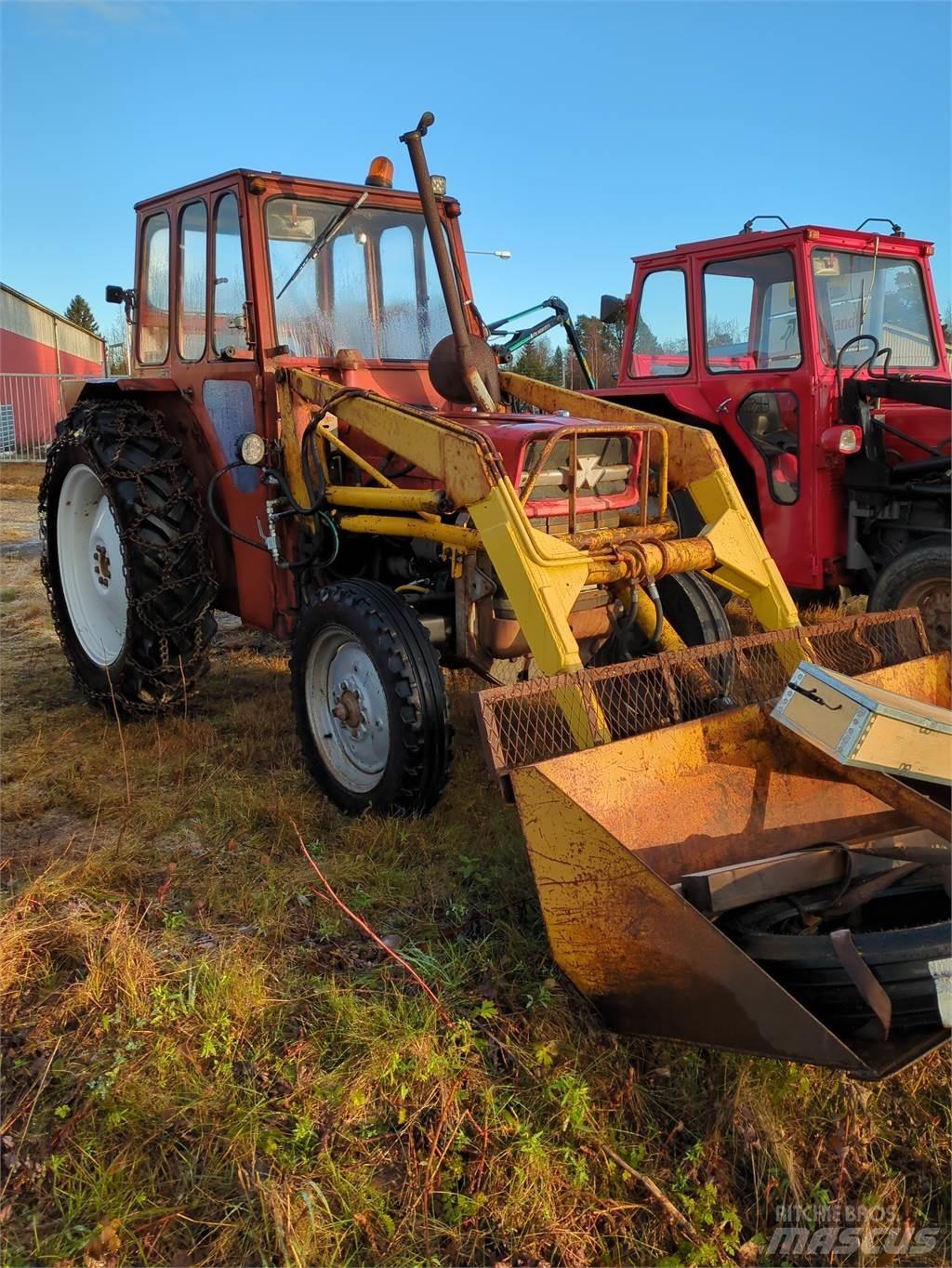 Massey Ferguson 135 Traktorok