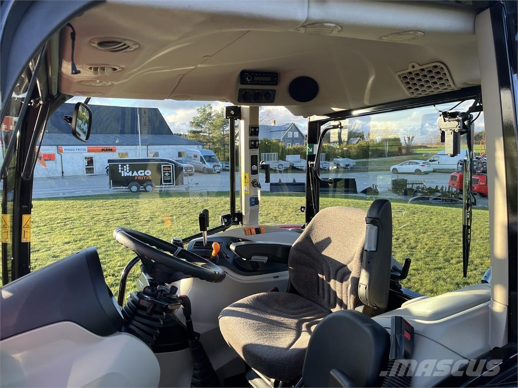 Massey Ferguson 4708M Traktorok