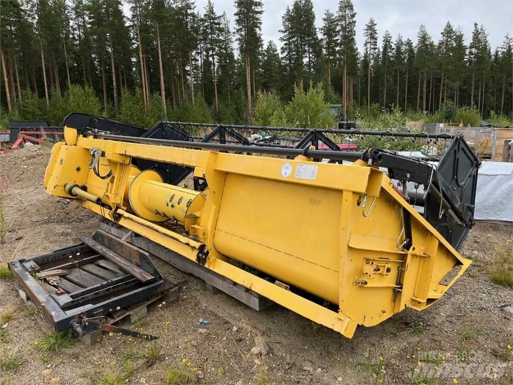 New Holland Skärbord 15 Kombájnok