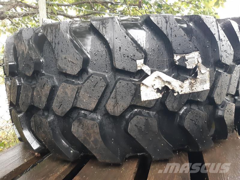  RESERVHJUL 405/70-18 Gumiabroncsok, kerekek és felnik