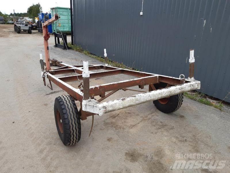  Skogvagn med vinch Erdészeti pótkocsik