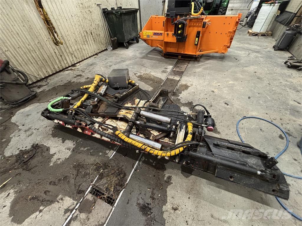  Underbett till Traktor Egyéb adapterek és tartozékok