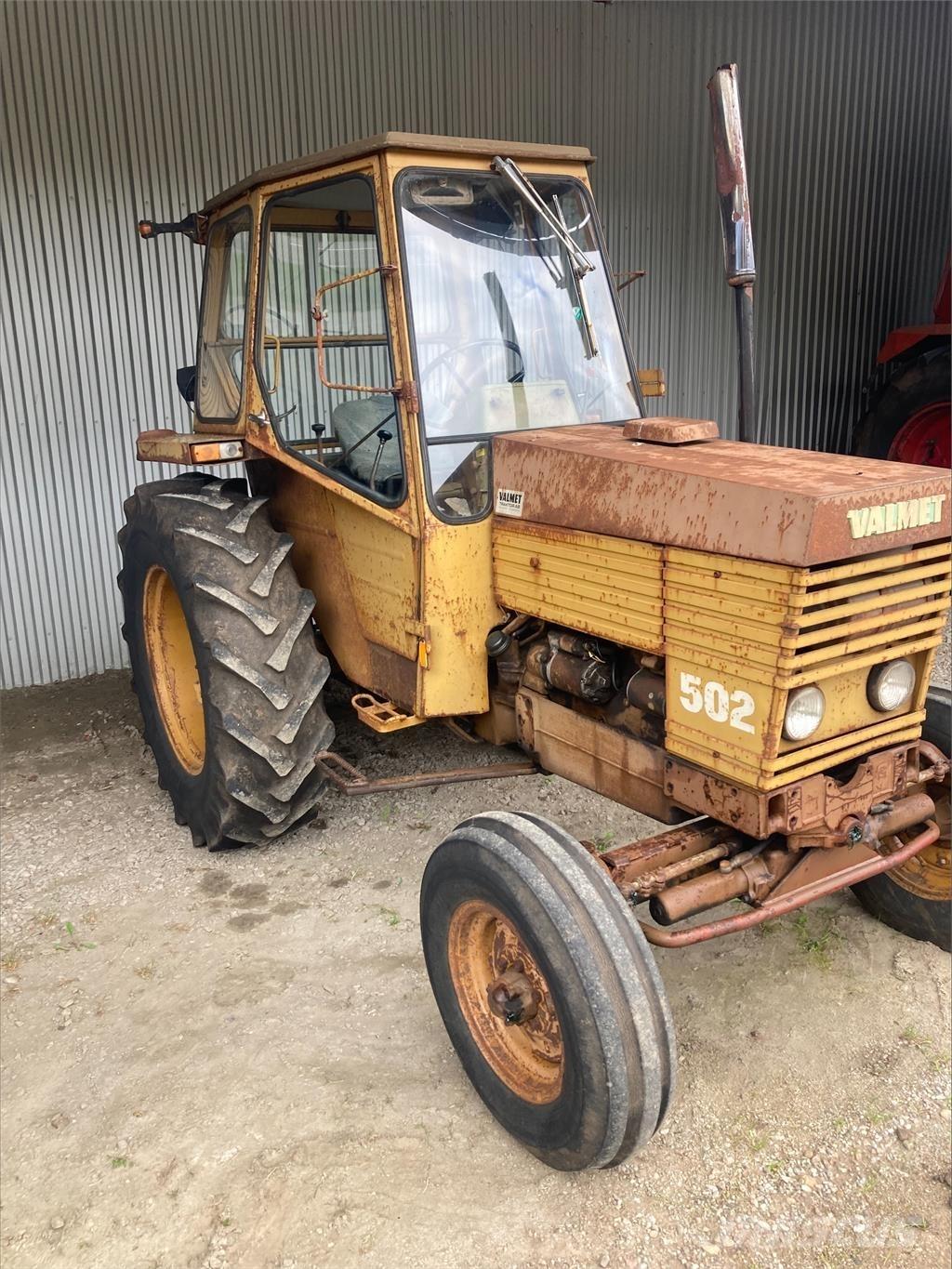 Valmet 502 TRAKTOR (KUND) Traktorok