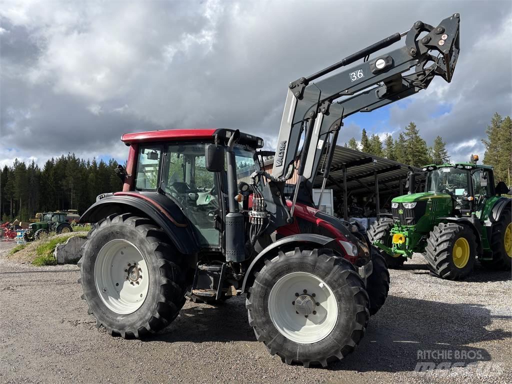 Valtra N103 Hitec 5 Traktorok
