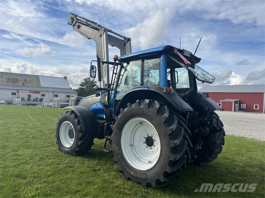 Valtra T151 E Traktorok