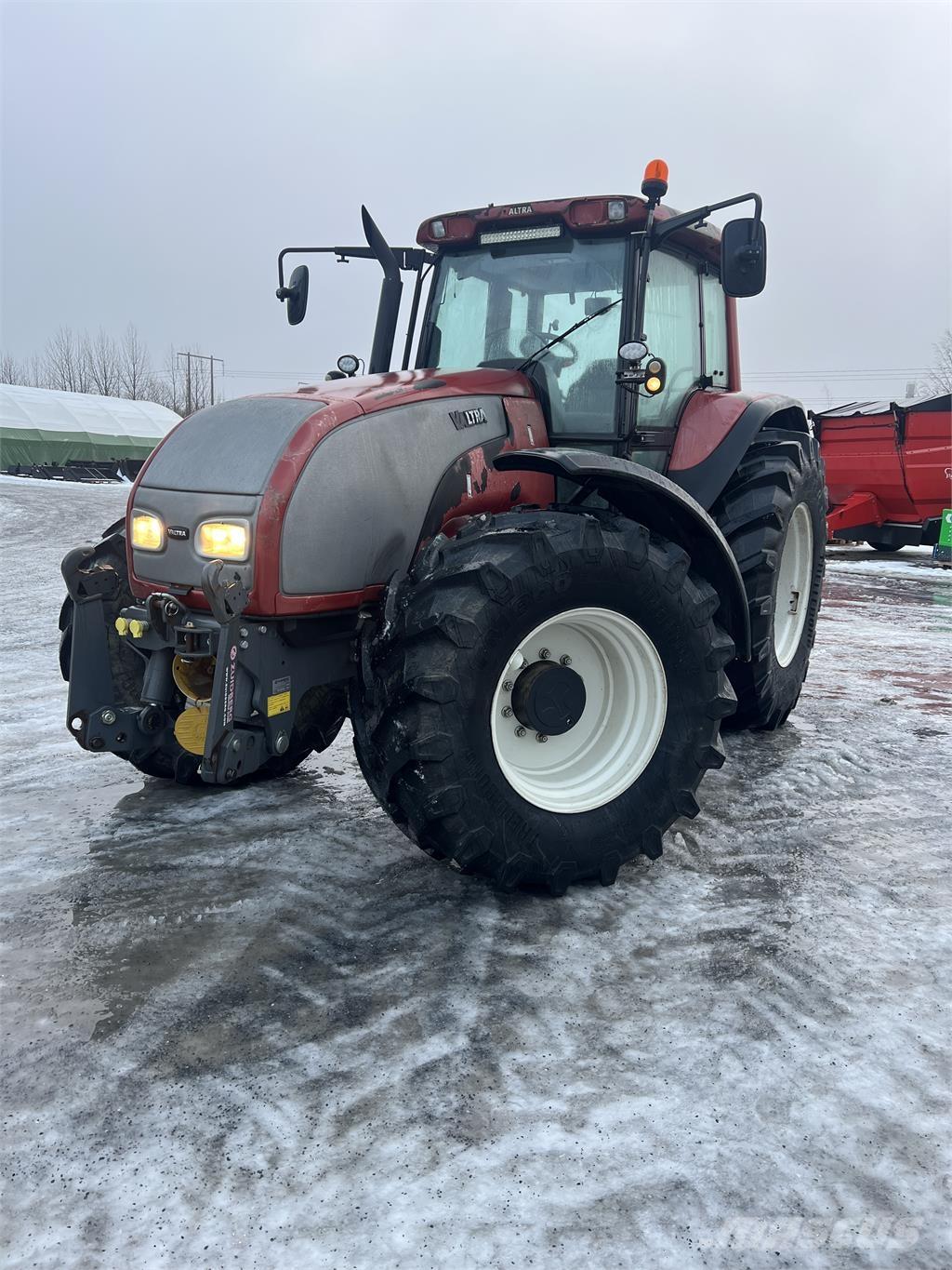 Valtra T190 Traktorok