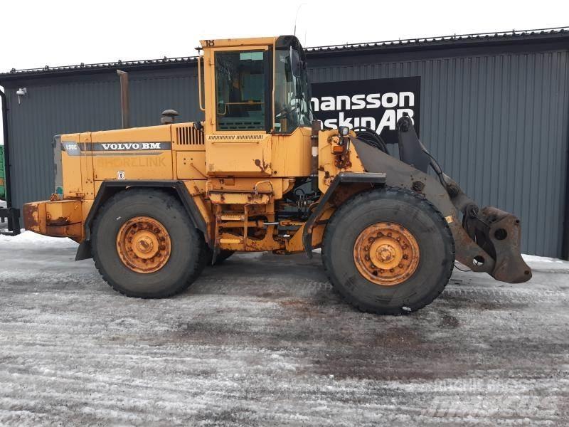 Volvo L90C Gumikerekes homlokrakodók