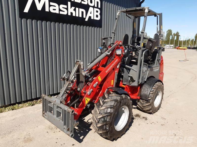 Weidemann 1160 MED EPS Gumikerekes homlokrakodók