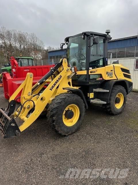 Yanmar V100 HJULLASTARE Gumikerekes homlokrakodók