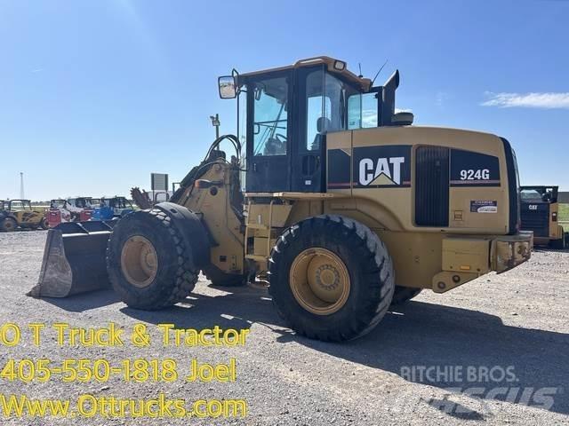 CAT 924G Gumikerekes homlokrakodók